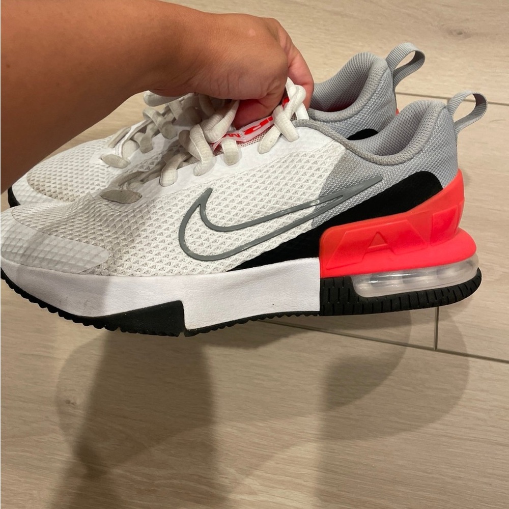 Nike Kids White and Black Sneakers with Red Accents